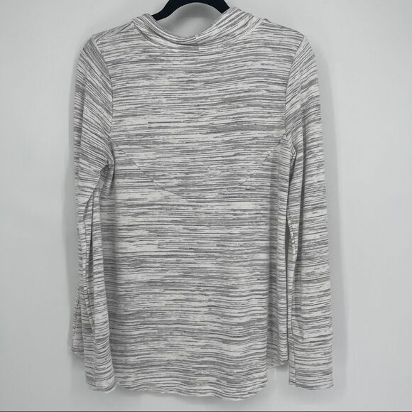 Ink Love and Peace Sweatshirt - Picture 4 of 6